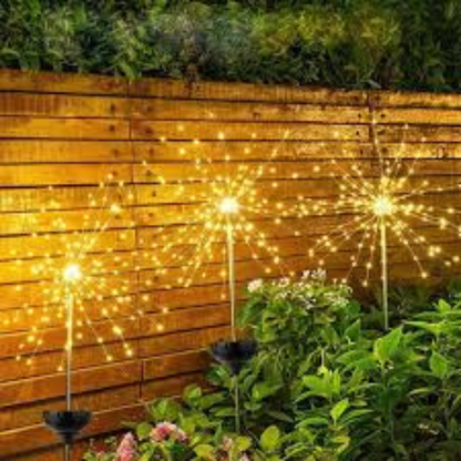 SolarGlow™ Solcells-Ljuskulor – Skapa magisk stämning i trädgården utan sladdar