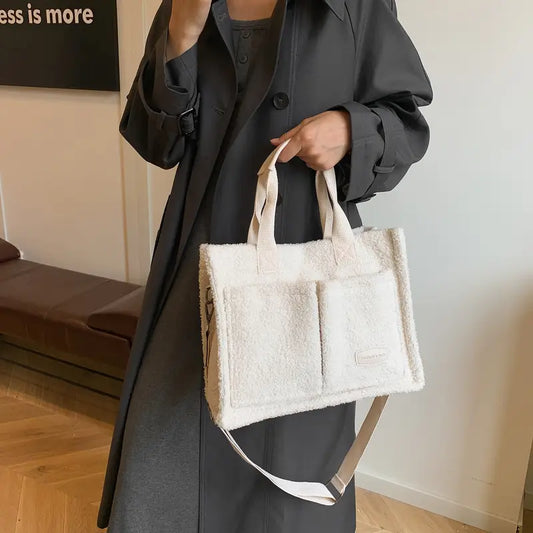 TeddyTote™ – Den ultimata mjuka & stilfulla shoppväskan